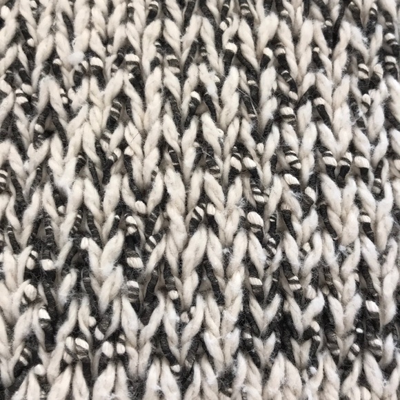 Kendall and Kylie Sleeveless Turtleneck Sweater - Picture 3 of 3